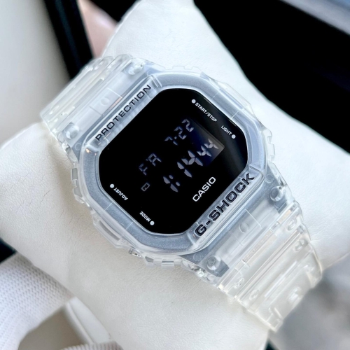 G-SHOCK DW-5600SKE 
