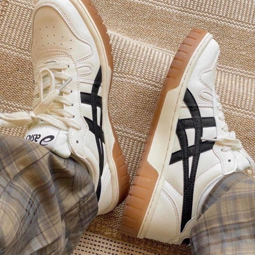 ASICS COURT MZ