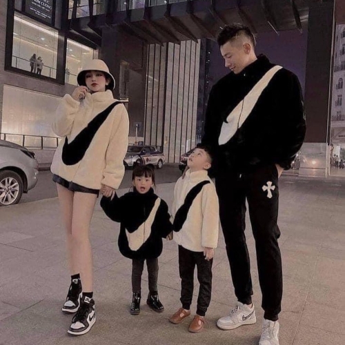 NIKE SPORTSWEAR FAUX FUR JACKET CREAM & BLACK