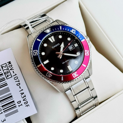 CASIO MDV-107 SILVER BLUE RED FACE