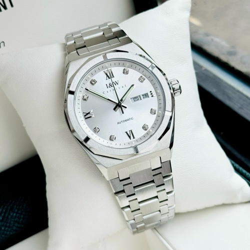 Carnival IW 751G White