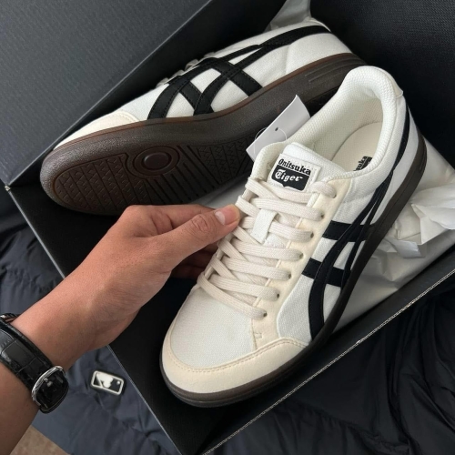 Onitsuka Tiger Advanti "Cream White Black"