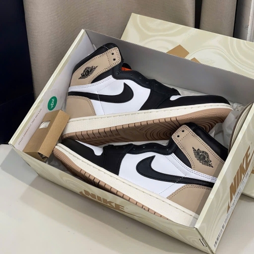 Jordan 1 High OG Latte