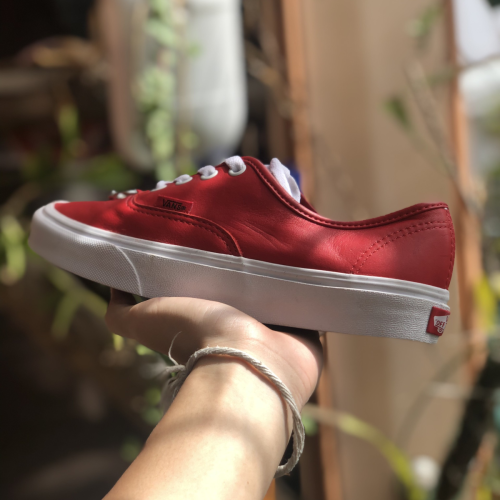 VANS AUTHENTIC RED PIERCING 