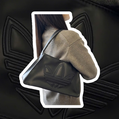 ADIDAS POLYRETHANE OUTLINE TREFOLL SHOULDER BAG 