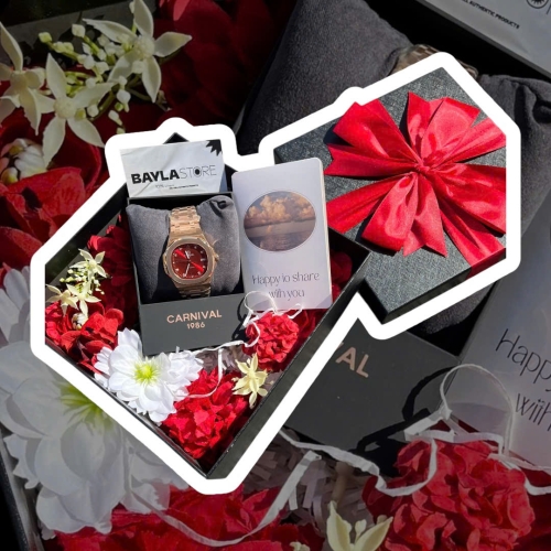 HỘP QUÀ HOA ĐỎ - HÌNH VUÔNG