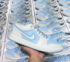 JORDAN 1 LOW SE REVERSE ICE BLUE 