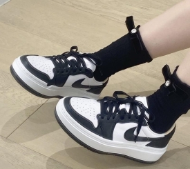 JORDAN 1 ELEVATE LOW BLACK WHITE