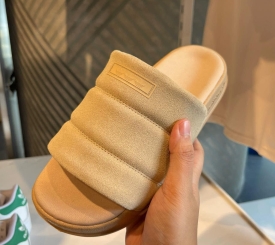 Adidas Slide Adilette Essentia