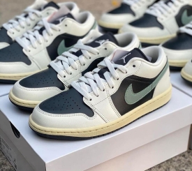 Jordan 1 Jade Smoke