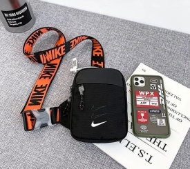 Nike Essentials Small Hip Pack Black 