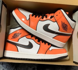 Nike Jordan 1 Mid Turf Orange