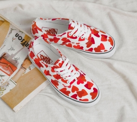 VANS AUTHENTIC WHITE VALENTINE