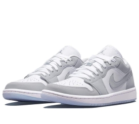JORDAN 1 LOW WOLF GREY