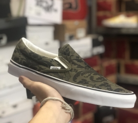 VANS SLIP ON BANDANA