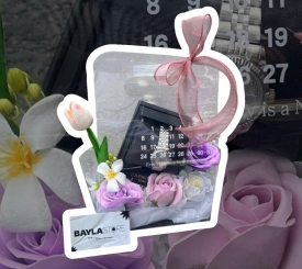 TÚI QUÀ HOA MÀU TÍM - Ô LỊCH THẮT NƠ 