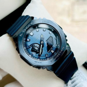 G-SHOCK GM2100N-2ADR 