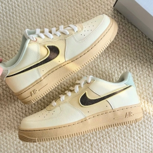 Nike Air Force 1 AF1 LV8 Coconut Milk Seasame
