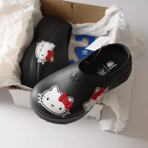 Adidas Mule Hello Kitty Black