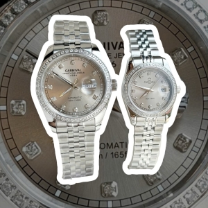 ĐỒNG HỒ COUPLE CARNIVAL 8131G2 & 8131L2 SILVER GREY FACE