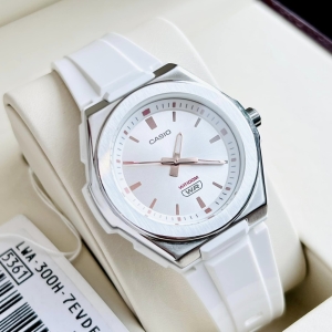 CASIO LWA-300H-7EVDF