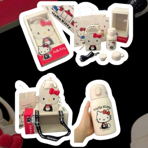  BOTTLE AND BAG HELLO KITTY SANRIO WHITE 🎠